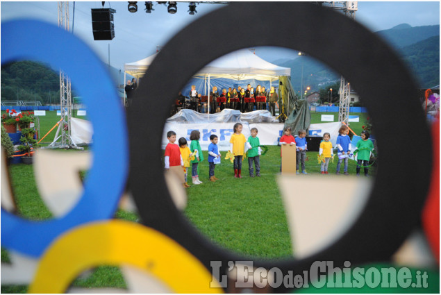 Pinasca: la serata inaugurale delle Mini Olimpiadi di Valle