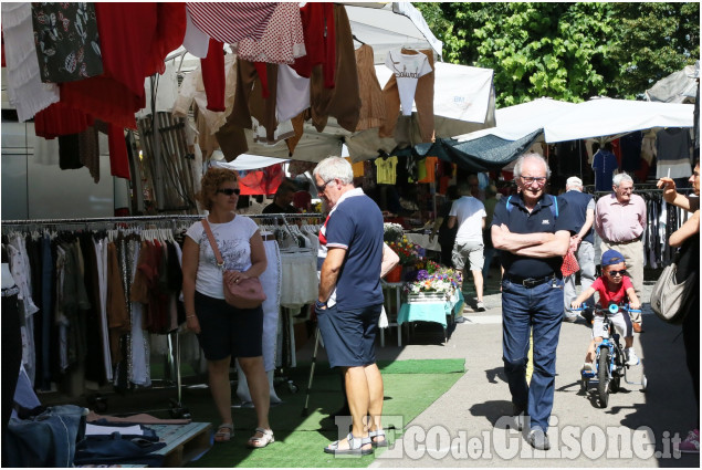 Vinovo: 4° edizione della festa delle Pro Loco di fronte al Castello