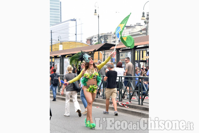 Torino: Decine di migliaia al Pride per i diritti