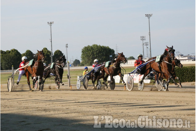 Vinovo: week-end di S. Giovanni, festa all&#039;ippodromo 