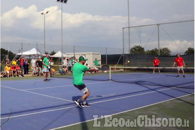 Castagnole: giochi e gare alla contesa dei borghi, vince Fantrie