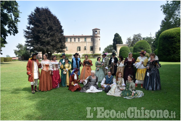 Osasco: visite al Castello con l&#039;Associazione culturale&quot; Maschera di Ferro&quot;