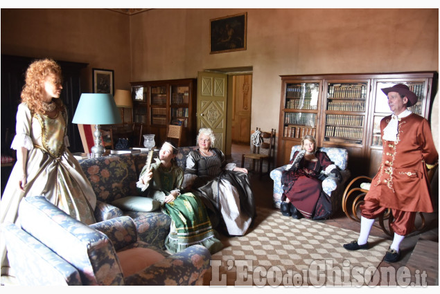 Osasco: visite al Castello con l'Associazione culturale" Maschera di Ferro" Osasco: visite al Castello con l'Associazione culturale" Maschera di Ferro"