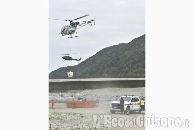 Elicotteri e Canadair per il Vandalino