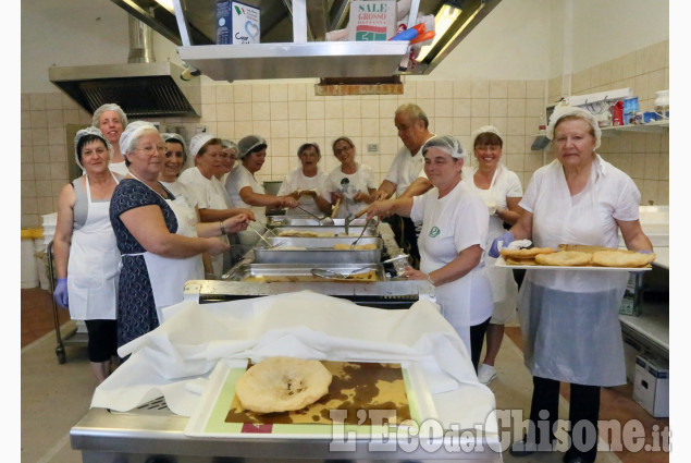 Vinovo: 7° festival della pizza montanara, una tradizione di successo