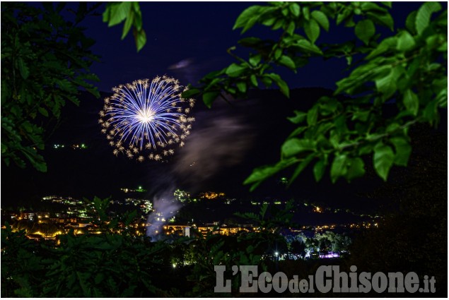 Villar Perosa: la magia dei fuochi d&#039;artificio
