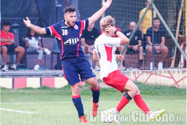 Calcio: Cavour-Infernotto finisce in rissa, fuori e dentro il campo 