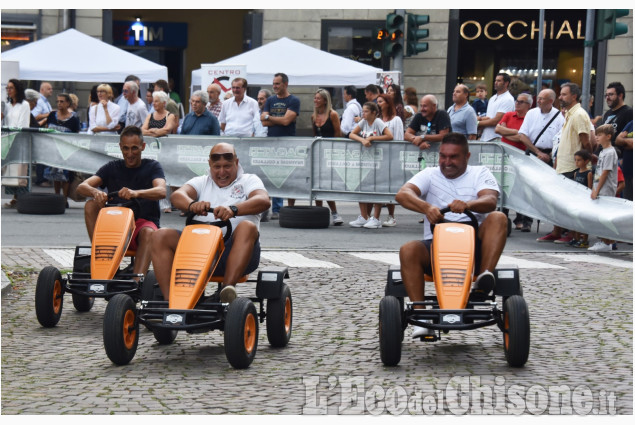 Pinerolo, musica e shopping