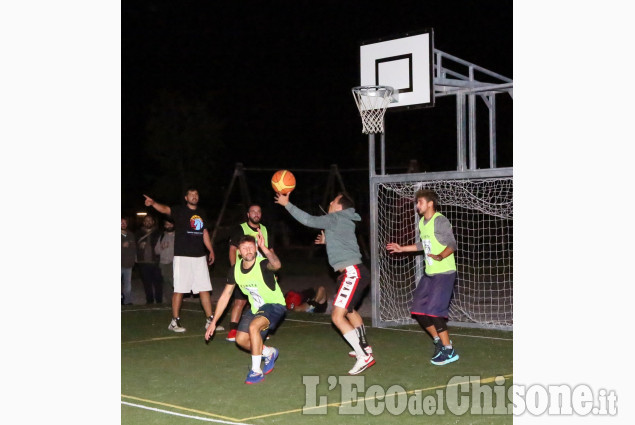 Vinovo: la lunga notte del basket