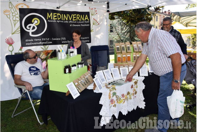 Cumiana, produttori agricoli nei giardini Tassone
