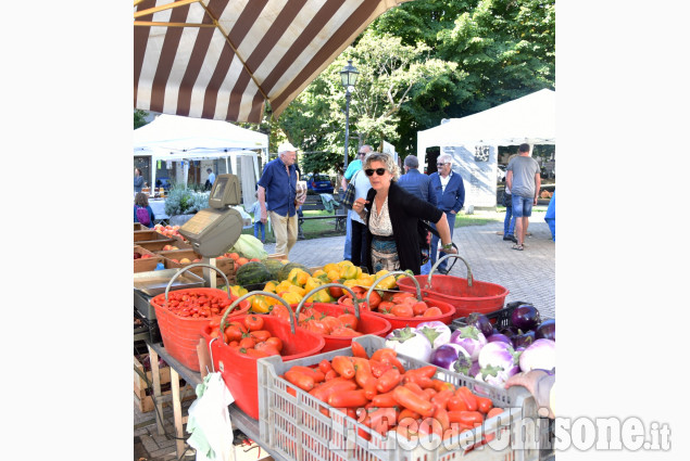 Cumiana, produttori agricoli nei giardini Tassone