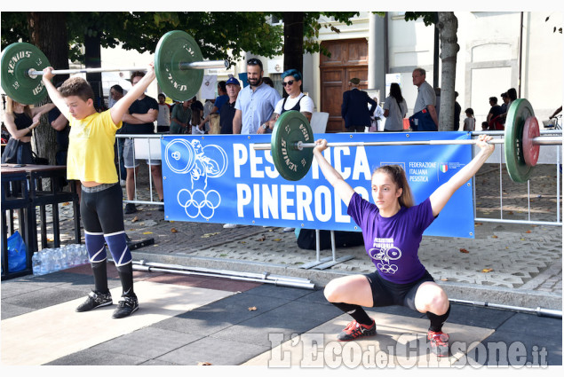 Pinerolo ,in piazza &quot;Porte aperte allo sport&quot;