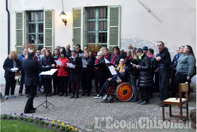 Pinerolo, piace e avvince il Festival Sghembo