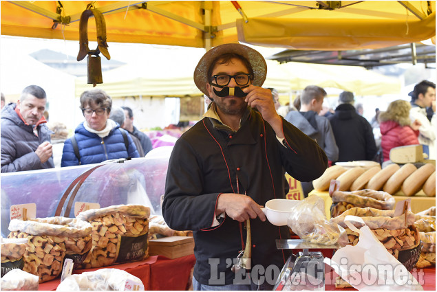 Una fiera coi baffi