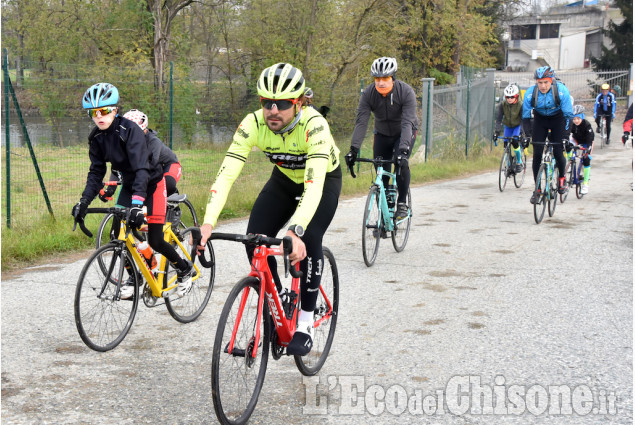 Osasco: Pedalata di fine anno con Jacopo Mosca