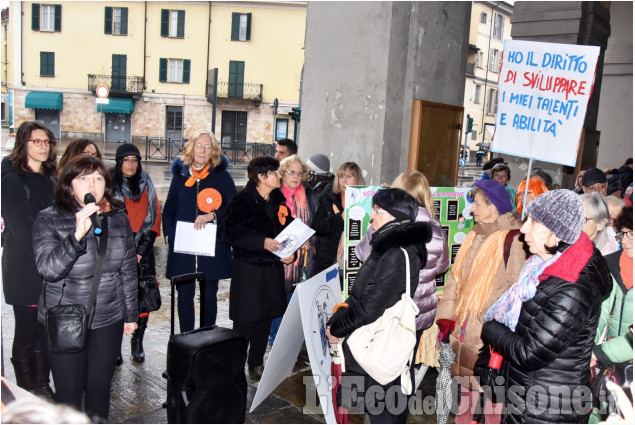 Pinerolo: No alla violenza sulle donne