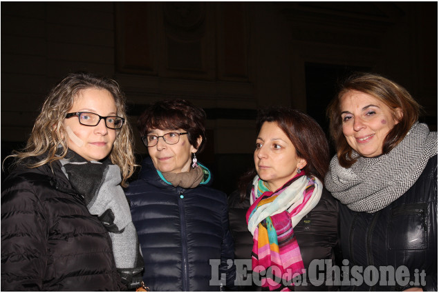 No alla violenza contro le donne a Vinovo, None e Castagnole