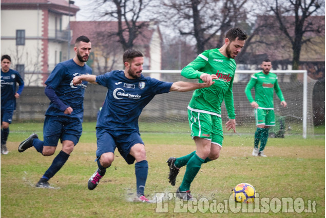 Calcio: Pinerolo surclassa Moretta, finisce 1-5