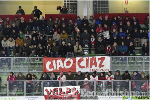 Hockey ghiaccio, emozionante serata al “Cotta”, Valpe in parità a metà match: 1 a 1