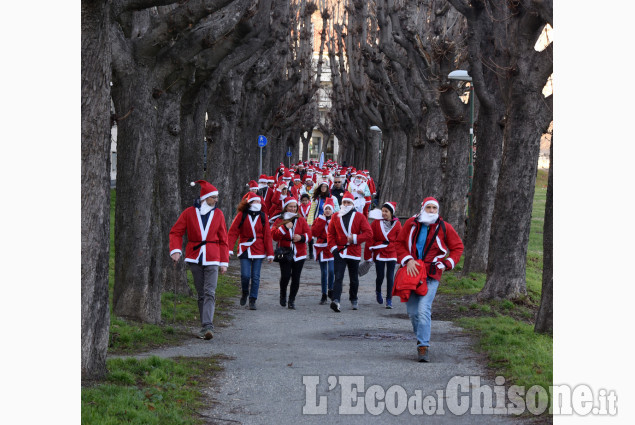 Pinerolo: I Babbi Natale in Pediatria
