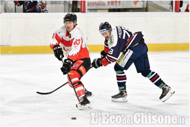 Hockey ghiaccio, la voglia di vincere della Valpeagle contro Bressanone 