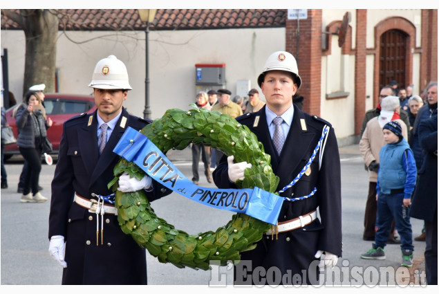 Pinerolo: corteo per il Giorno della Memoria 