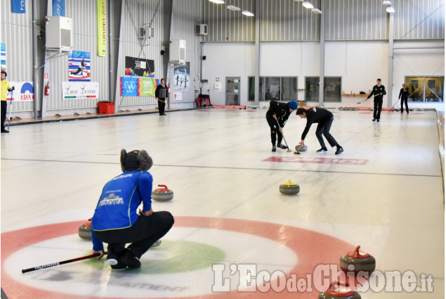 Curling :Ghiaccio che supera barriere