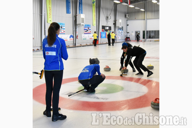 Curling :Ghiaccio che supera barriere