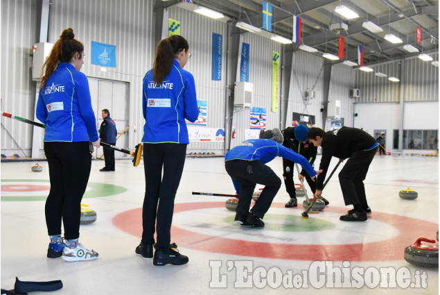 Curling :Ghiaccio che supera barriere