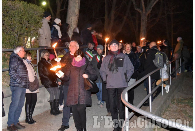 Pinerolo il falò della libertà