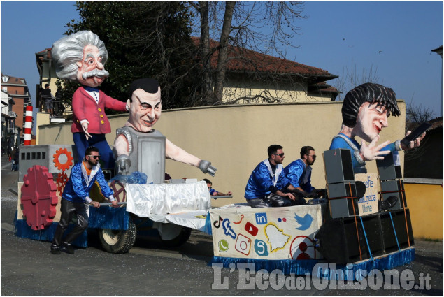 Vinovo: il Carnevale degli Strambicoli