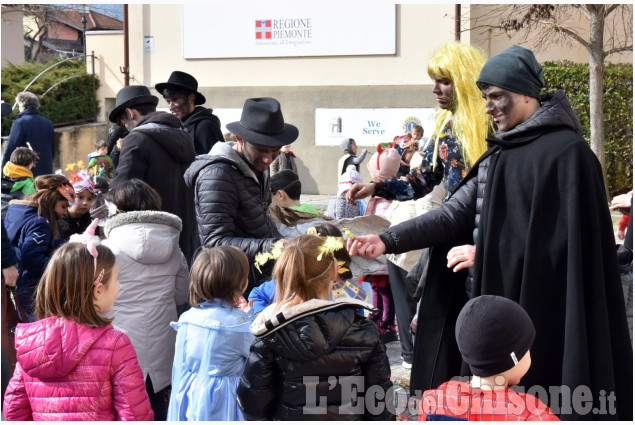 Frossasco Carnevale con i Magnin