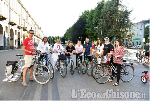 Pinerolo: inaugurata la pista ciclabile