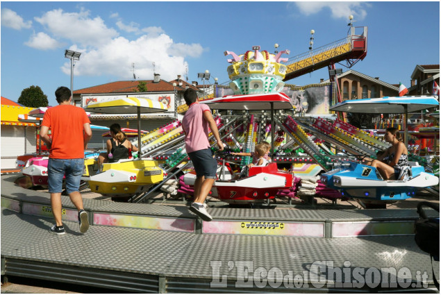 Vinovo: il luna park, unica attrazione ammessa alla festa patronale