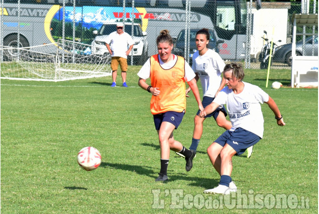 Calcio: i primi allenamenti del nuovo Pinerolo femminile