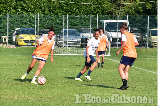 Calcio: i primi allenamenti del nuovo Pinerolo femminile