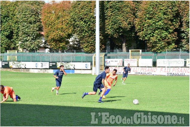 Calcio: primo allenamento congiunto per il Pinerolo di Eccellenza