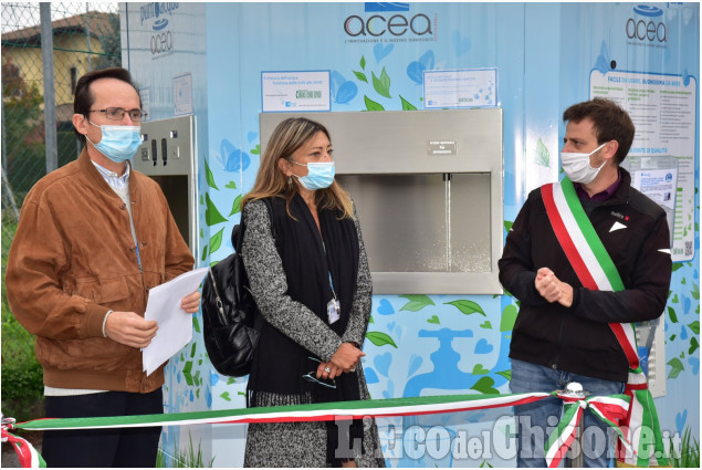 Riva di Pinerolo inaugurato Punto Acqua SMAT