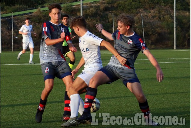Calcio giovanile: derby under 16 tra Chisola e Garino a Vinovo
