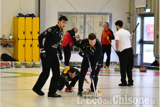 Curling tra Pinerolo e Mondiali