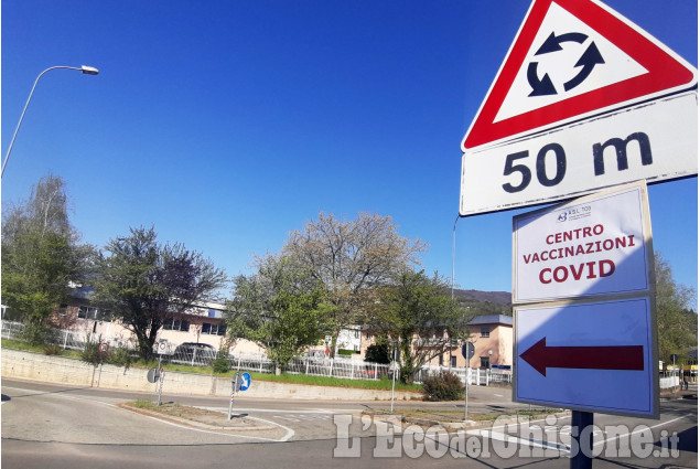 Il Centro vaccinale di Abbadia di Pinerolo operativo dal 5 aprile è quasi pronto