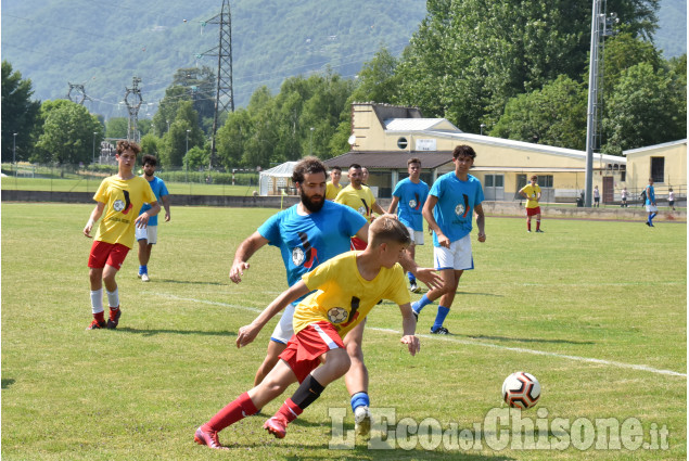 Luserna "un calcio alla violenza"