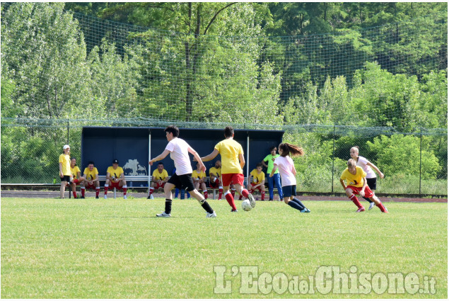 Luserna "un calcio alla violenza"