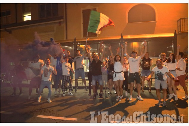 None: i festeggiamenti per la vittoria dell’Italia all'Europeo