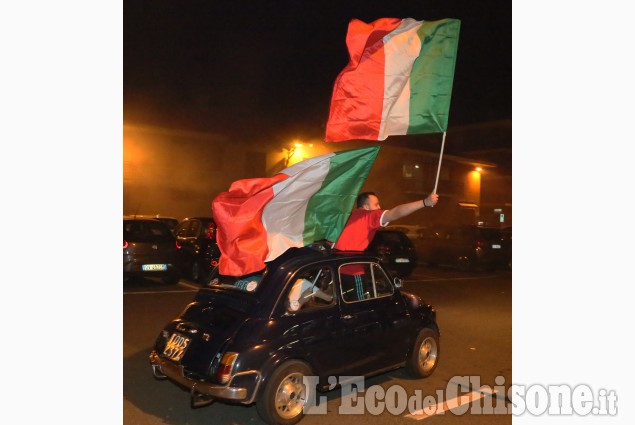 None: i festeggiamenti per la vittoria dell’Italia all'Europeo