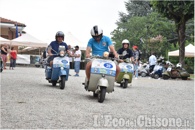 Buriasco: Raduno Vespa Club Pinerolo