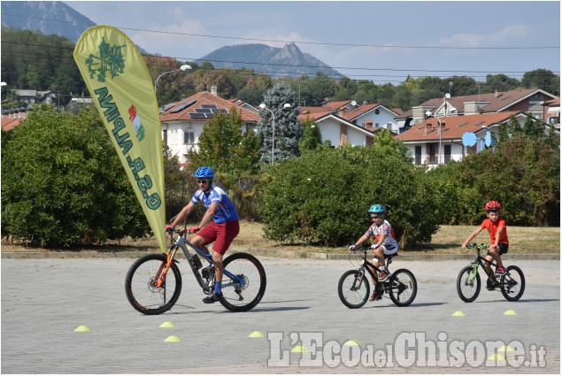 Pinerolo iniziata la scuola di ciclismo per i più piccoli con Jacopo Mosca