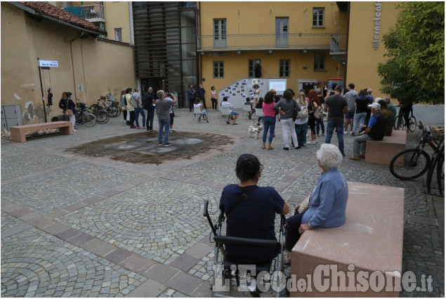 We are None: presentazione dei progetti estivi e inaugurazione nuova veste delle via davanti alle scuole