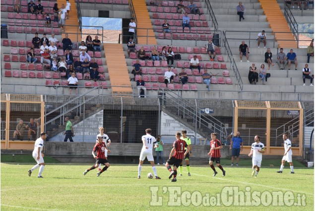 Calcio Eccellenza: Pinerolo batte Cbs all’esordio di campionato sul proprio campo
