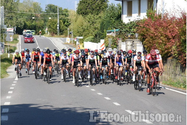 Ciclismo, da San Secondo a Pinerolo in immagini, una bella giornata